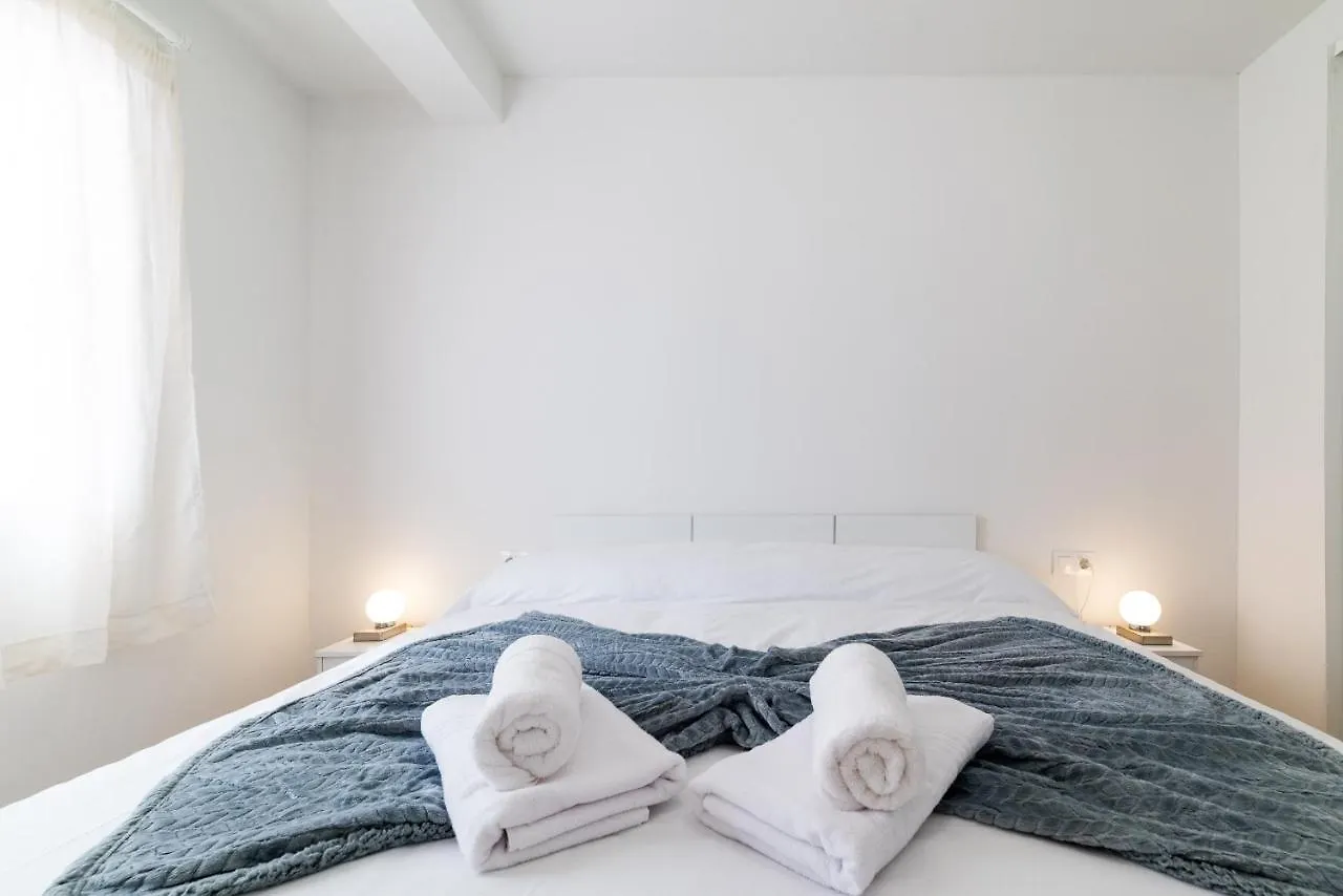 Apart. Recogidas Granada Centro 西班牙